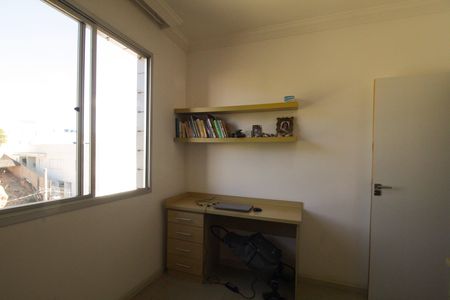 Apartamento à venda com 82m², 3 quartos e 2 vagasQuarto 01- Escritório