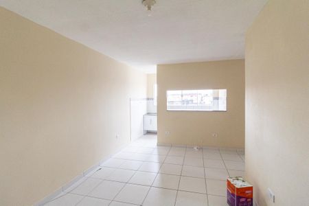 Sala de apartamento para alugar com 2 quartos, 50m² em Jardim Guiomar, Carapicuíba
