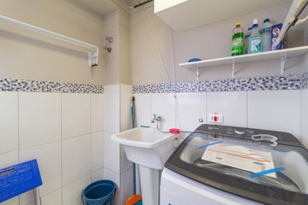 Apartamento para alugar com 50m², 2 quartos e 1 vaga Apartamento para alugar com 50m², 2 quartos e 1 vagaÁrea de serviço
