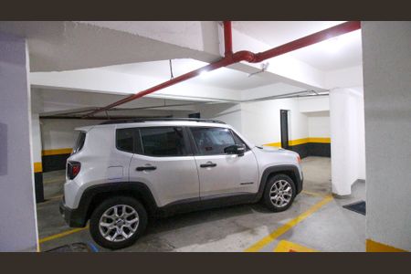 Apartamento à venda com 280m², 3 quartos e 3 vagas Apartamento à venda com 280m², 3 quartos e 3 vagasGaragem