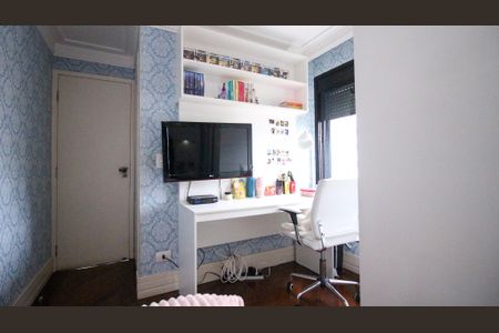 Apartamento à venda com 280m², 3 quartos e 3 vagas Apartamento à venda com 280m², 3 quartos e 3 vagasSuíte 2