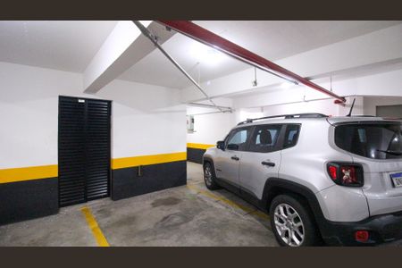 Apartamento à venda com 280m², 3 quartos e 3 vagas Apartamento à venda com 280m², 3 quartos e 3 vagasGaragem