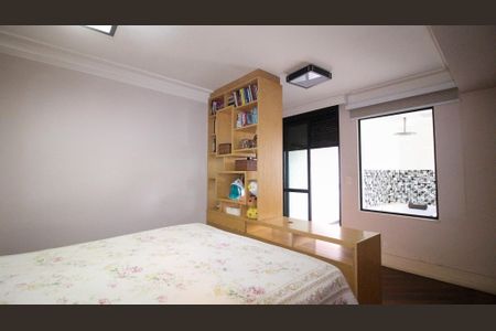 Apartamento à venda com 280m², 3 quartos e 3 vagas Apartamento à venda com 280m², 3 quartos e 3 vagasSuíte 3
