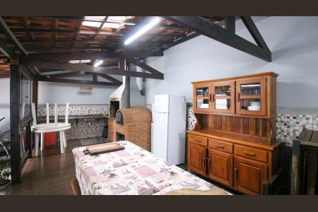 Apartamento à venda com 280m², 3 quartos e 3 vagas Apartamento à venda com 280m², 3 quartos e 3 vagasÁrea comum