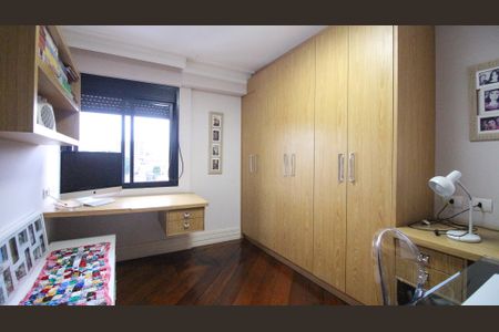 Apartamento à venda com 280m², 3 quartos e 3 vagas Apartamento à venda com 280m², 3 quartos e 3 vagasSuíte 1