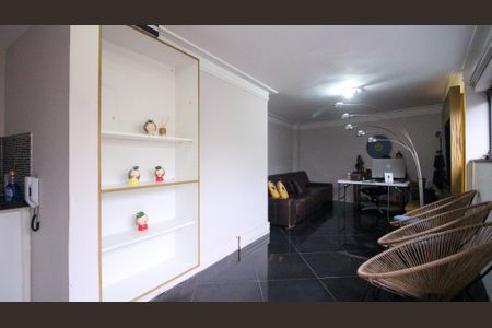 Apartamento à venda com 280m², 3 quartos e 3 vagas Apartamento à venda com 280m², 3 quartos e 3 vagasSala/Escritório Superior