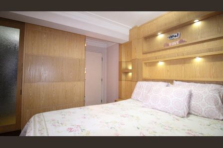 Apartamento à venda com 280m², 3 quartos e 3 vagas Apartamento à venda com 280m², 3 quartos e 3 vagasSuíte 3