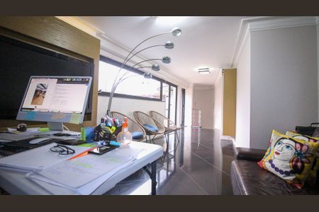 Apartamento à venda com 280m², 3 quartos e 3 vagas Apartamento à venda com 280m², 3 quartos e 3 vagasSala/Escritório Superior