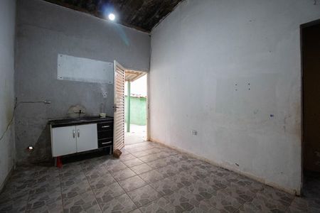Casa à venda com 65m², 2 quartos e 2 vagas Casa à venda com 65m², 2 quartos e 2 vagasSala/Cozinha