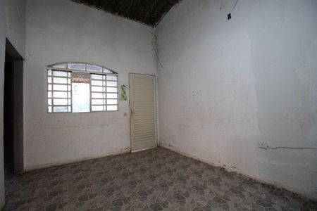 Casa à venda com 65m², 2 quartos e 2 vagas Casa à venda com 65m², 2 quartos e 2 vagasSala/Cozinha