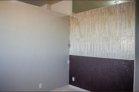 Apartamento para alugar com 75m², 3 quartos e 1 vaga Apartamento para alugar com 75m², 3 quartos e 1 vagaSala