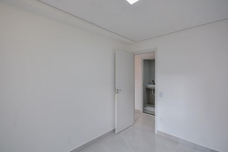 Apartamento para alugar com 44m², 2 quartos e 1 vaga