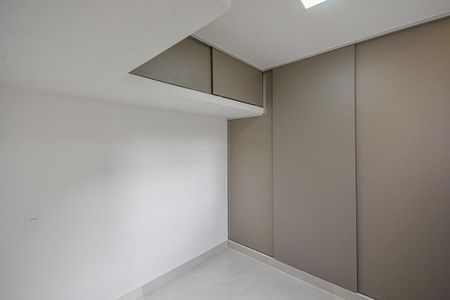 Apartamento para alugar com 44m², 2 quartos e 1 vaga