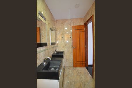 Apartamento para alugar com 86m², 2 quartos e 1 vagaBanheiro
