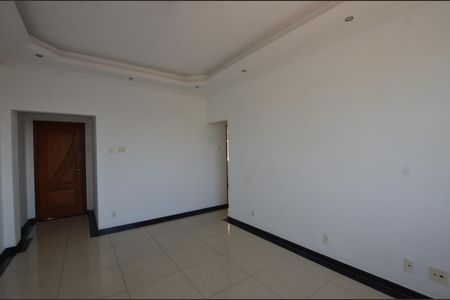 Apartamento para alugar com 86m², 2 quartos e 1 vagaSala