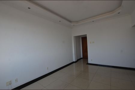 Sala de apartamento para alugar com 2 quartos, 86m² em Vila Valqueire, Rio de Janeiro