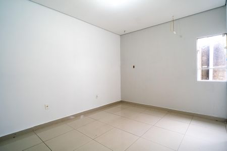 Casa para alugar com 240m², 2 quartos e 2 vagasSuíte 1
