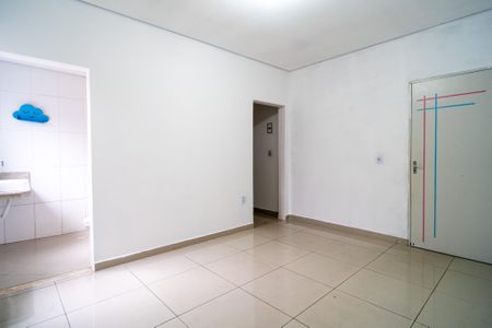 Casa para alugar com 240m², 2 quartos e 2 vagasSuíte 1