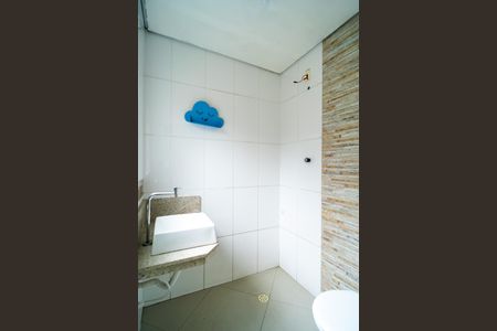 Casa para alugar com 240m², 2 quartos e 2 vagasBanheiro da Suíte 1