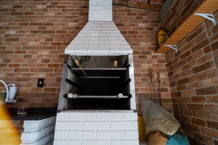 Casa para alugar com 240m², 2 quartos e 2 vagasChurrasqueira