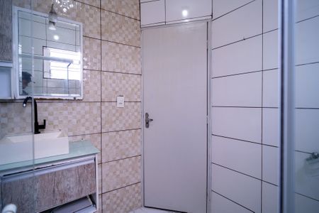 Casa para alugar com 240m², 2 quartos e 2 vagasBanheiro da Suíte 2