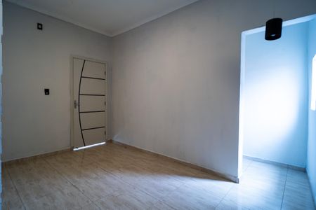 Casa para alugar com 240m², 2 quartos e 2 vagasSuíte 2