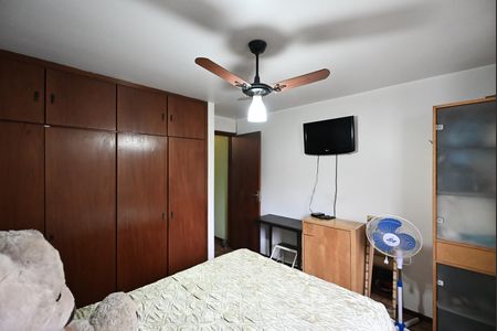 Casa à venda com 90m², 3 quartos e 2 vagasQuarto 