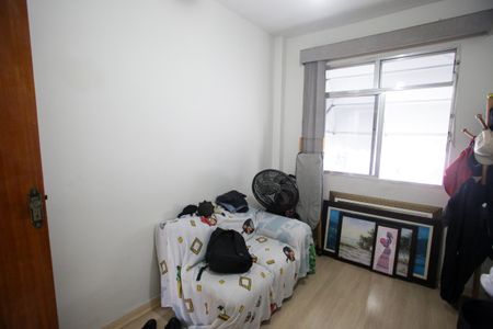 Apartamento à venda com 73m², 4 quartos e 1 vagaQuarto 2