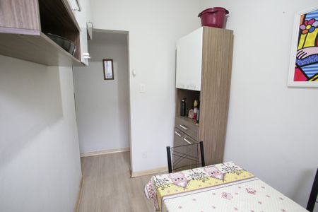 Apartamento à venda com 73m², 4 quartos e 1 vagaCopa
