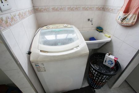 Apartamento à venda com 73m², 4 quartos e 1 vagaÁrea de Serviço