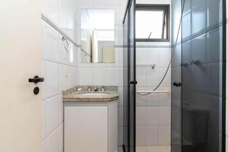 Apartamento para alugar com 80m², 4 quartos e 2 vagasBanheiro da Suíte
