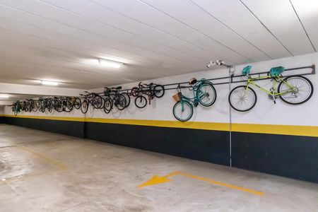Apartamento para alugar com 80m², 4 quartos e 2 vagas Apartamento para alugar com 80m², 4 quartos e 2 vagasBicicletário