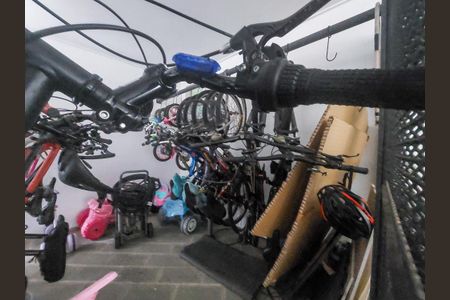 Apartamento para alugar com 100m², 3 quartos e 2 vagas Apartamento para alugar com 100m², 3 quartos e 2 vagasBicicletário
