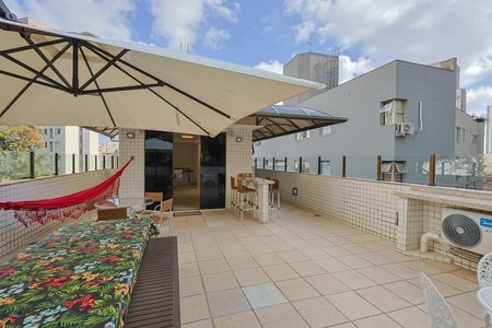 Apartamento à venda com 220m², 4 quartos e 2 vagas