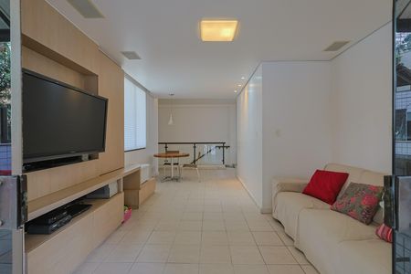 Apartamento à venda com 4 quartos, 220m² em Gutierrez, Belo Horizonte