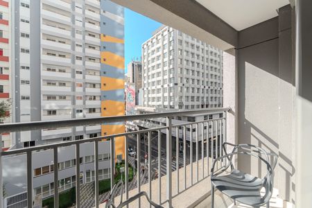 Studio à venda com 21m², 1 quarto e sem vaga Studio à venda com 21m², 1 quarto e sem vagaSacada