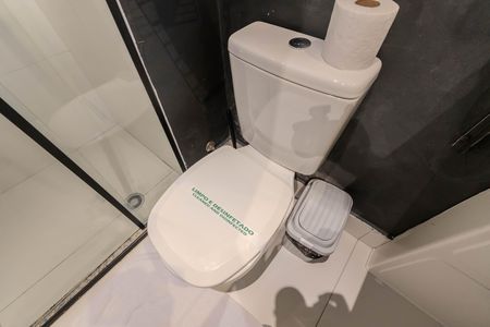 Studio à venda com 21m², 1 quarto e sem vaga Studio à venda com 21m², 1 quarto e sem vagaBanheiro