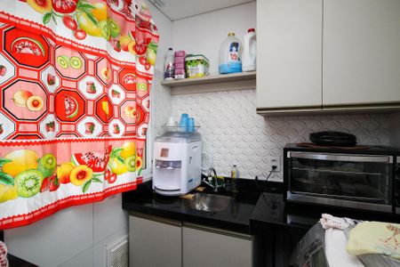 Apartamento para alugar com 60m², 2 quartos e 1 vaga Apartamento para alugar com 60m², 2 quartos e 1 vagaLavanderia