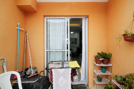 Apartamento para alugar com 60m², 2 quartos e 1 vaga Apartamento para alugar com 60m², 2 quartos e 1 vagaVaranda