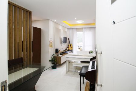 Apartamento para alugar com 60m², 2 quartos e 1 vaga Apartamento para alugar com 60m², 2 quartos e 1 vagaEntrada