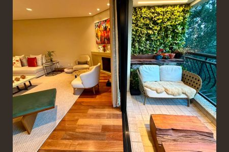 Apartamento à venda com 157m², 4 quartos e 3 vagas Apartamento à venda com 157m², 4 quartos e 3 vagasFoto 14