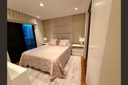 Apartamento à venda com 157m², 4 quartos e 3 vagas Apartamento à venda com 157m², 4 quartos e 3 vagasFoto 02