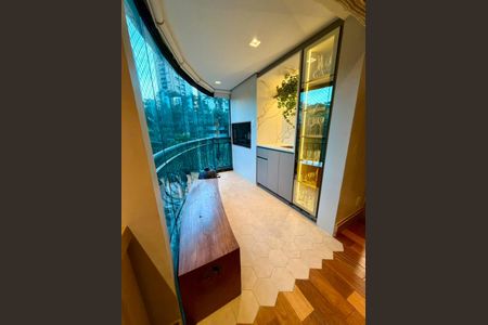 Apartamento à venda com 157m², 4 quartos e 3 vagas Apartamento à venda com 157m², 4 quartos e 3 vagasFoto 21