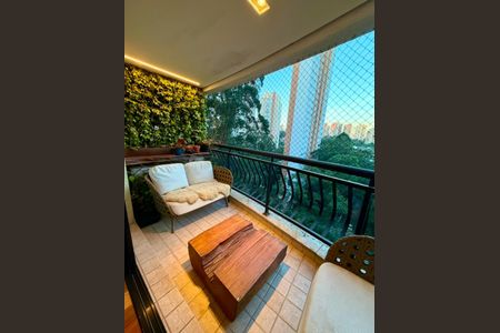 Apartamento à venda com 157m², 4 quartos e 3 vagas Apartamento à venda com 157m², 4 quartos e 3 vagasFoto 16