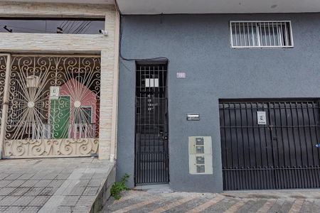 Casa à venda com 164m², 4 quartos e 1 vagaFachada