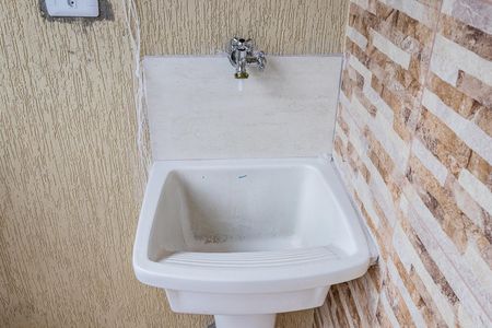 Casa para alugar com 39m², 1 quarto e sem vaga Casa para alugar com 39m², 1 quarto e sem vagaVaranda de serviço