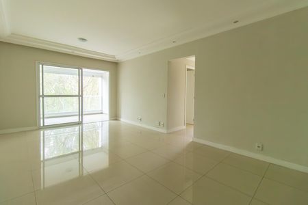 Sala de apartamento para alugar com 3 quartos, 105m² em Chácara Pavoeiro, Cotia