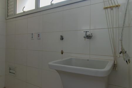 Apartamento para alugar com 105m², 3 quartos e 2 vagas Apartamento para alugar com 105m², 3 quartos e 2 vagasÁrea de Serviço