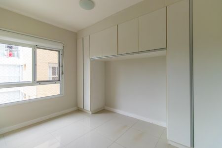 Apartamento para alugar com 105m², 3 quartos e 2 vagas Apartamento para alugar com 105m², 3 quartos e 2 vagasQuarto 1 - Armários