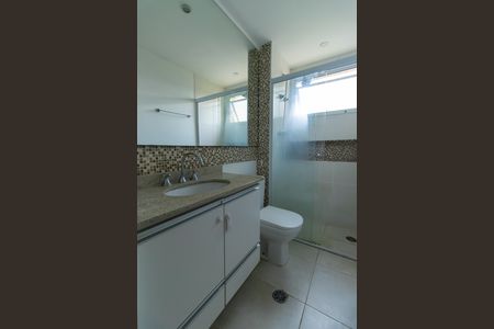Apartamento para alugar com 105m², 3 quartos e 2 vagas Apartamento para alugar com 105m², 3 quartos e 2 vagasBanheiro do Quarto 3 - Suíte